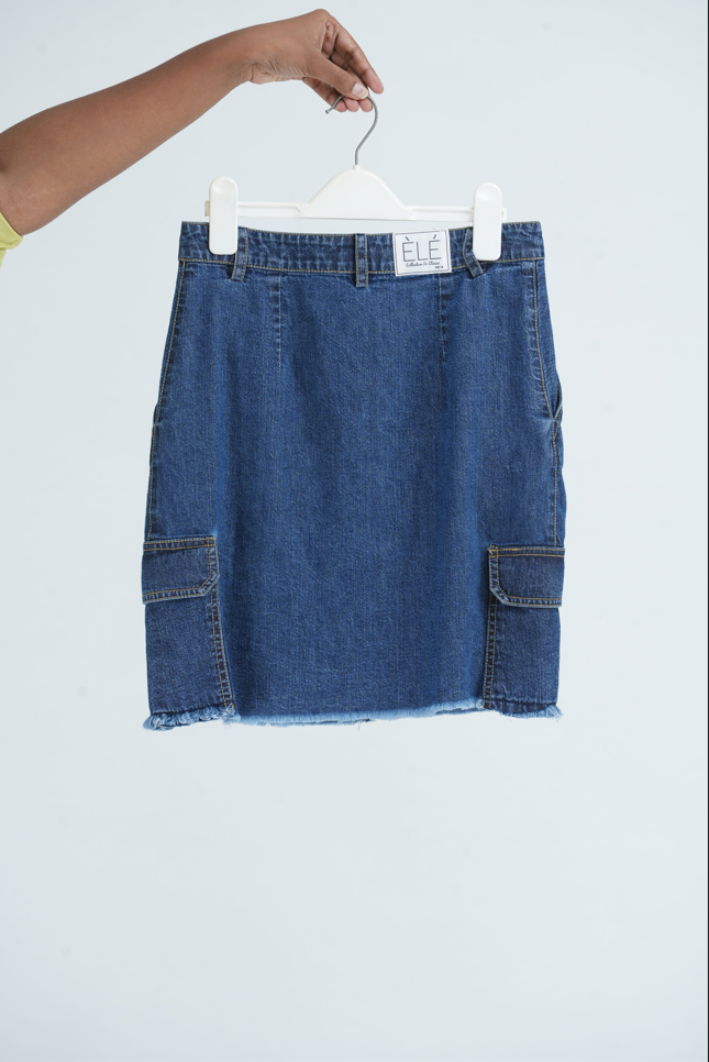 Side Pocket Raw Hem Denim Skirt